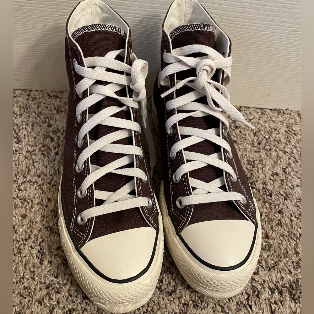 Platform converse